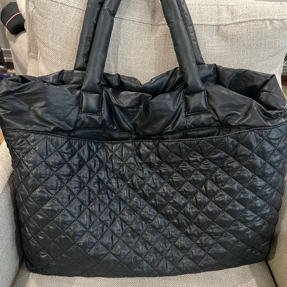 Fila Black Quilted Travel Bag with Diamond Pattern